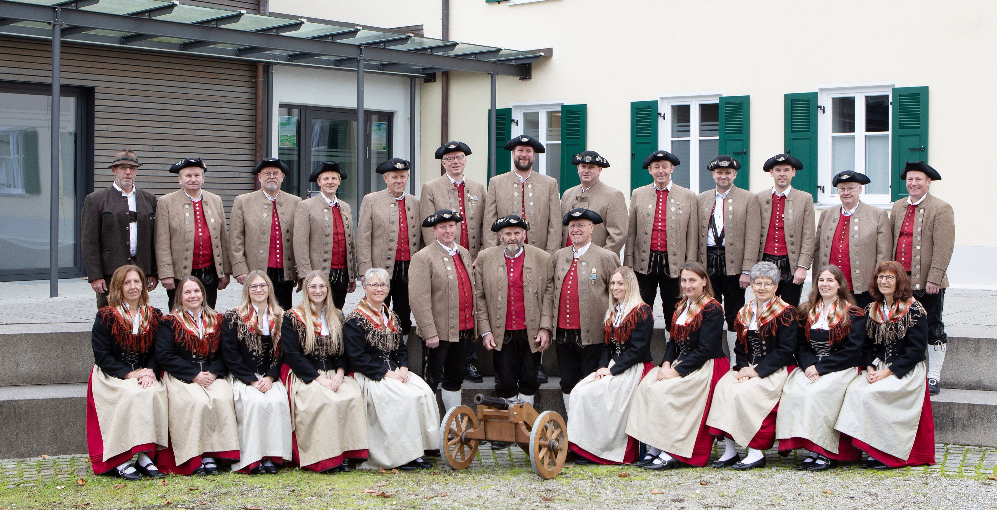 Schützentrachten